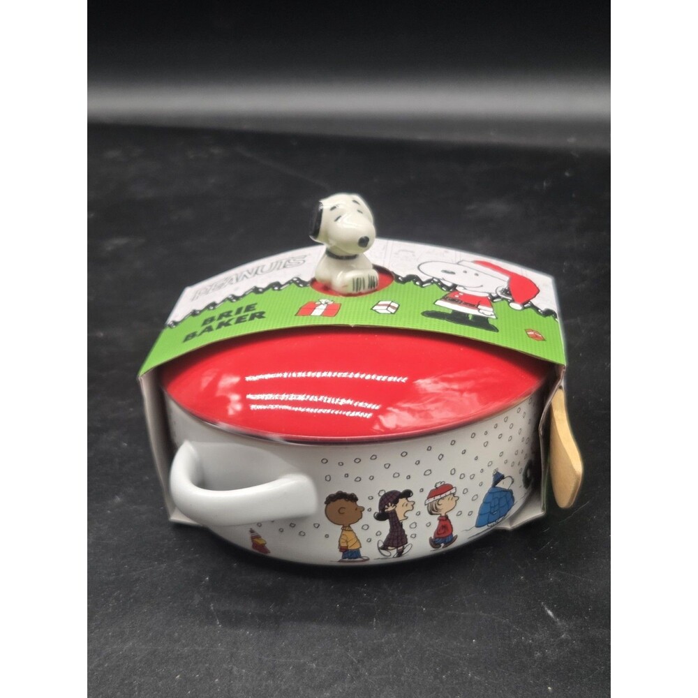 PEANUTS New 2025 Snoopy and Woodstock Christmas Brie Baker With Wooden Spoon